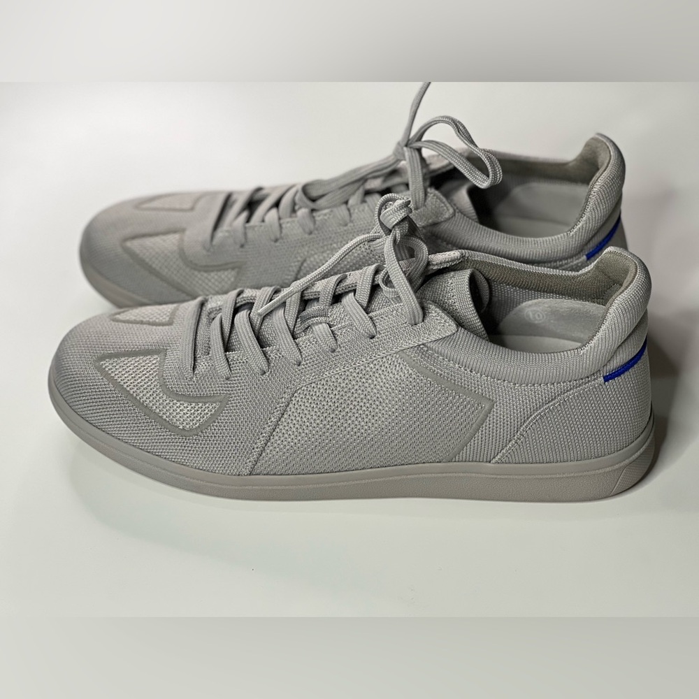 Rothy’s Men’s RS01 sneaker.  Grey size 10